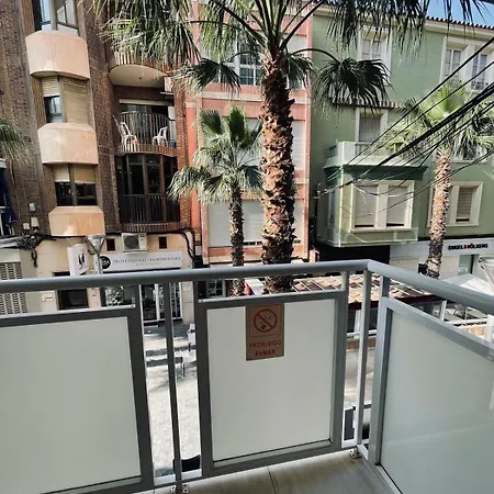 דירה Antonio 4 Bedrooms And Terrace Centr טורבייחה